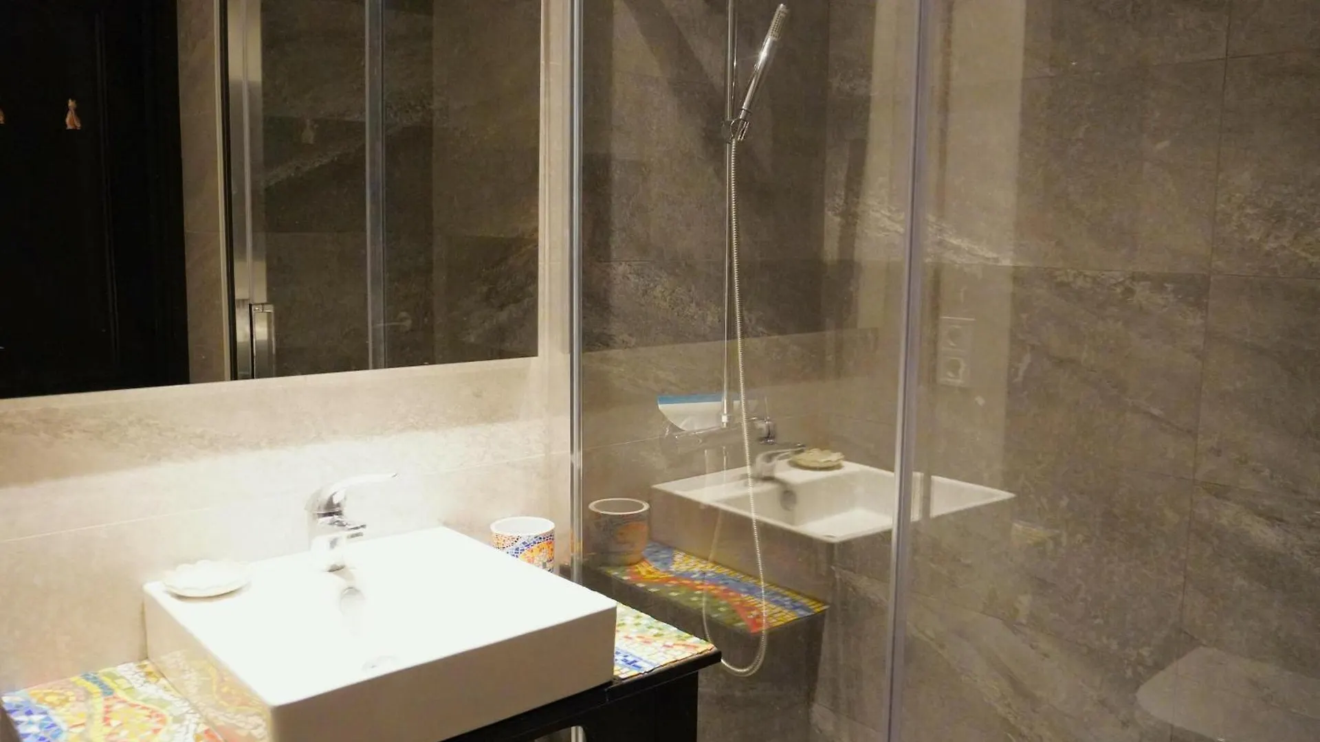 Apartamento En Primera Linea De Playa Con Piscina Y Terraza - L'Estartit - Es-323-26 0*,